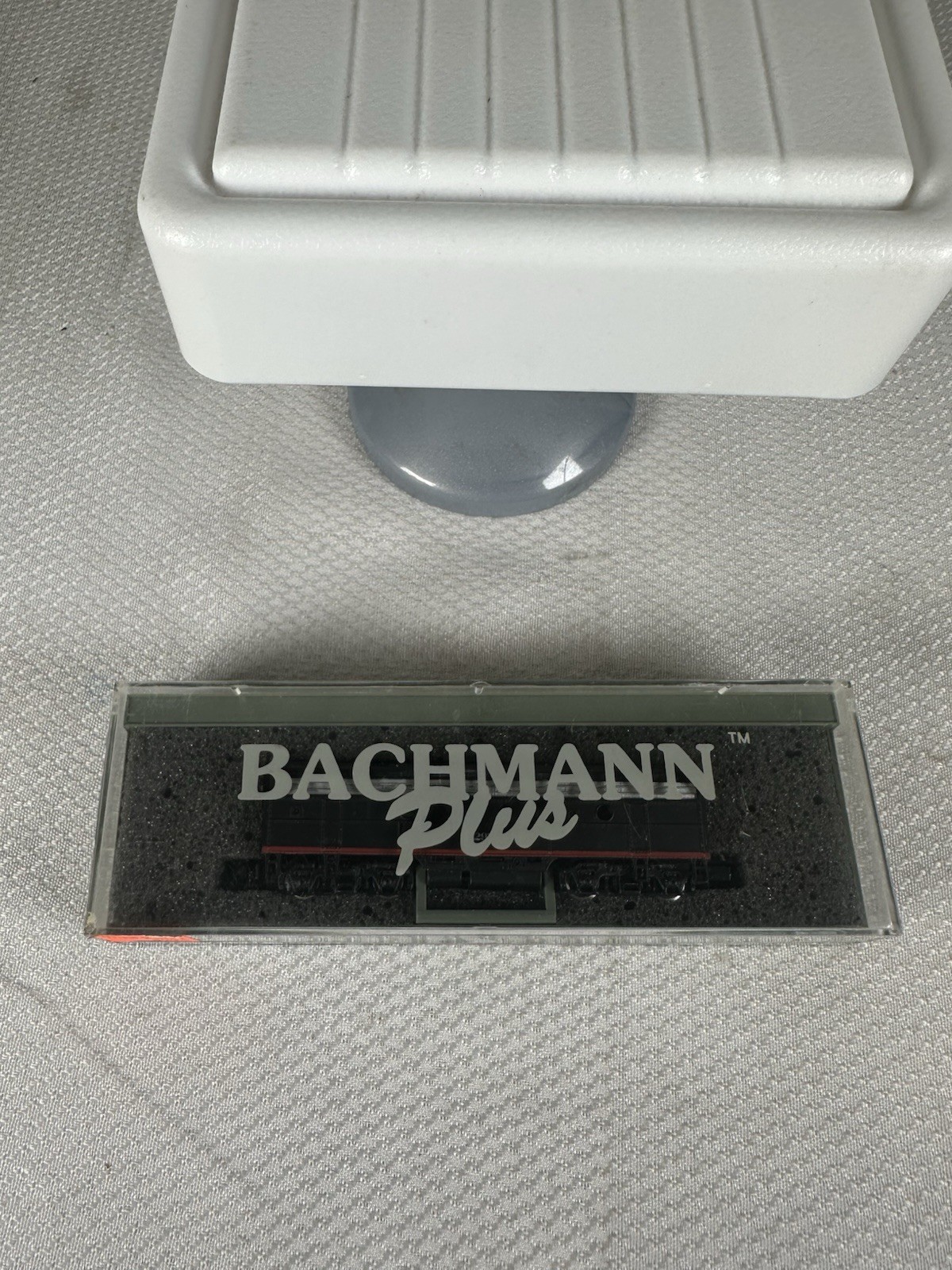 Bachman Plus N Scale SP Southern Pacific Black Widow 8297