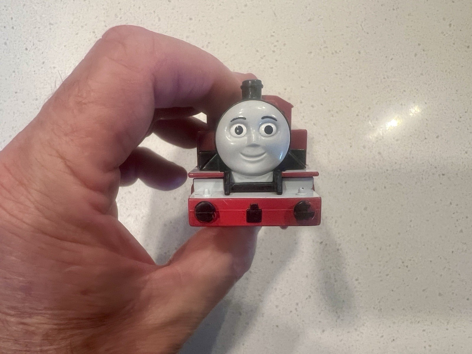 Thomas & Friends LMS HO Gauge Steam Locomotive Engine Red/Black/Gray Face