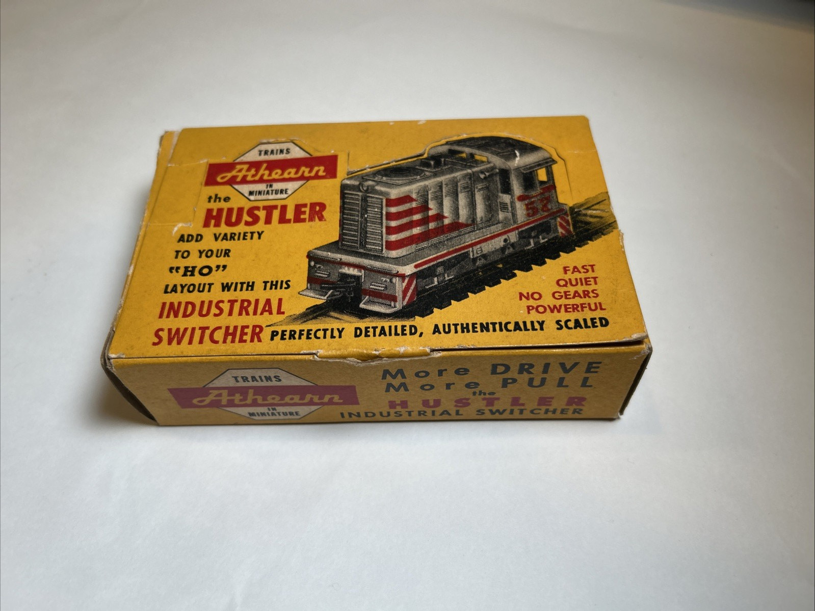 Athearn Hustler Red 57 Diesel Switcher HO Scale Locomotive Train NOS Display Box
