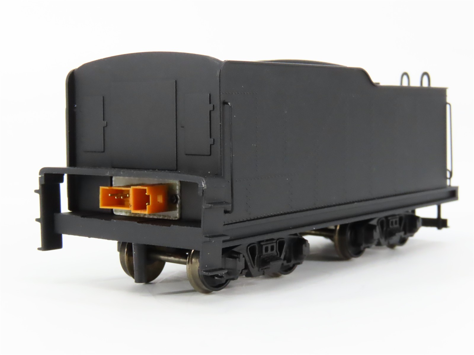 HO Bachmann Spectrum 81701 Unlettered 2-10-0 Russian Decapod Steam – DCC Ready