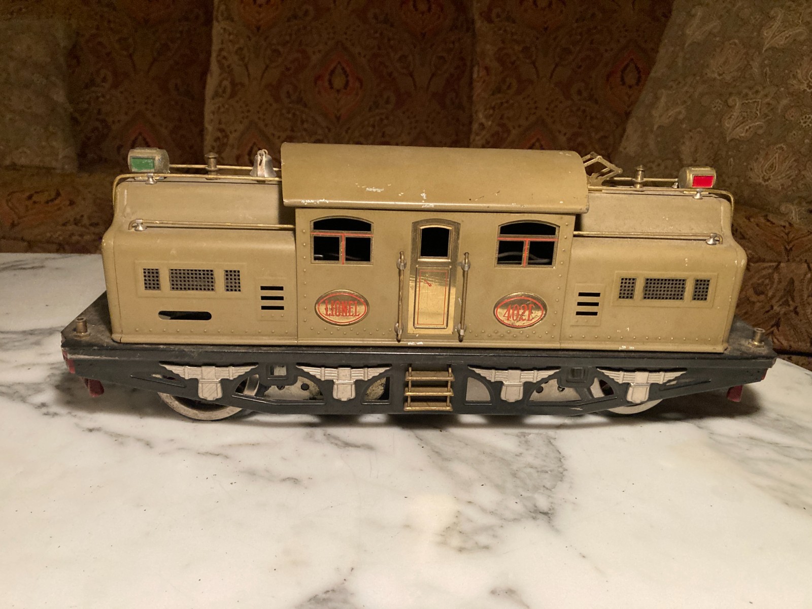 1920s Prewar Lionel 402E Dual Motor Engine with 309 & 312 Train Cars