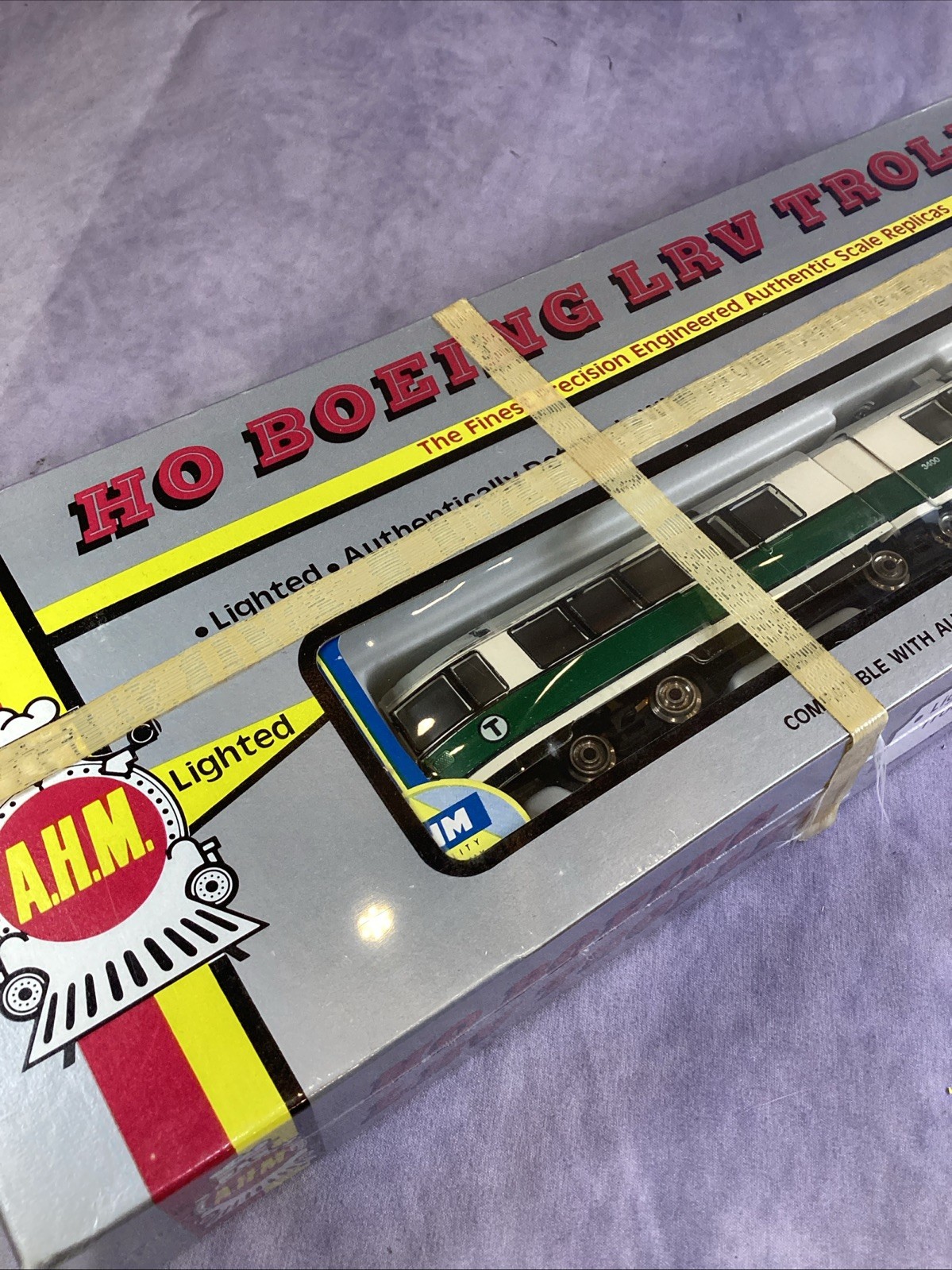 AHM POWERED BOEING LRV TROLLEY ENGINE LOCOMOTIVE HO SCALE – Boston Mbta