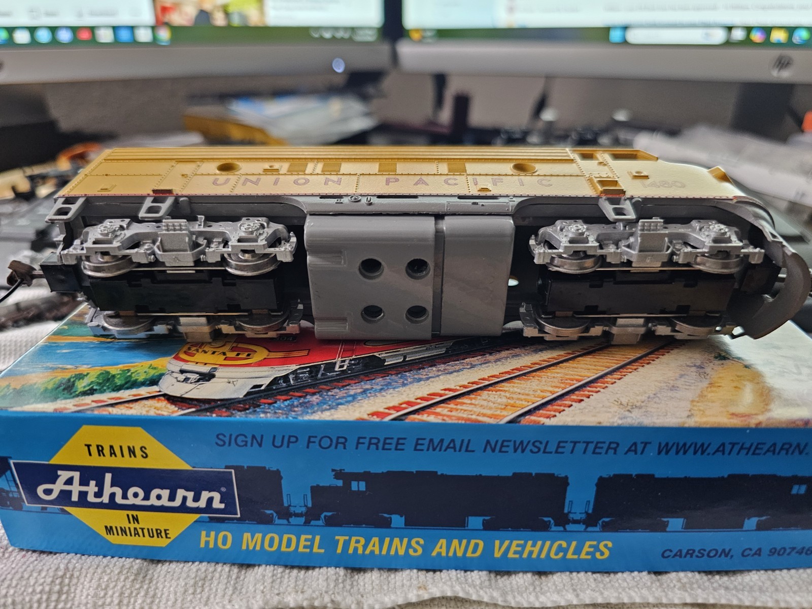ATHEARN 3013 UNION PACIFIC F7A DUMMY UNIT#1480 C7 METAL WHEELS/E-Z MATE COUPLERS