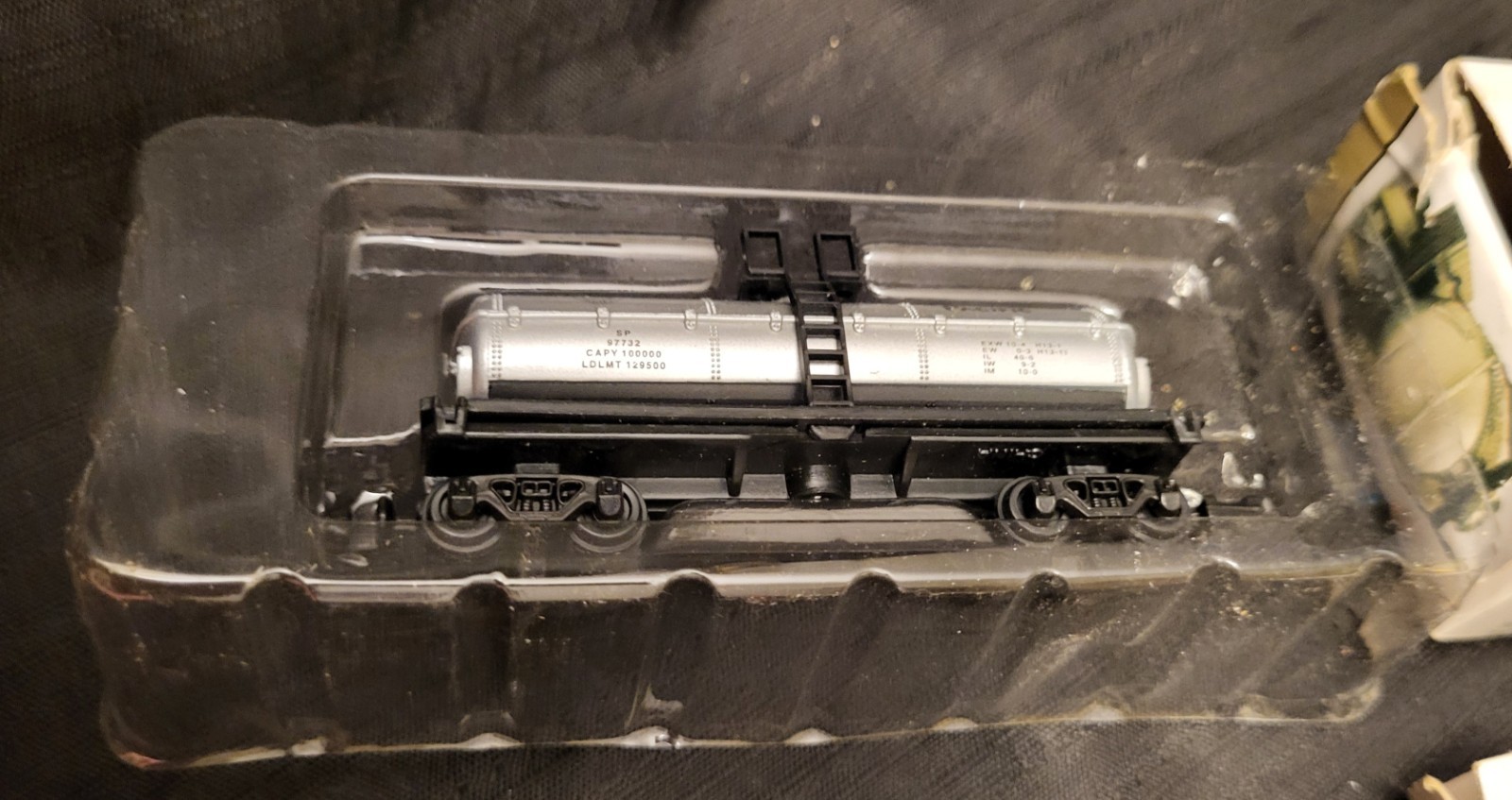 3pc Lot Southern Pacific Locomotive # 9725 Canister & Tank Car N Scale 418