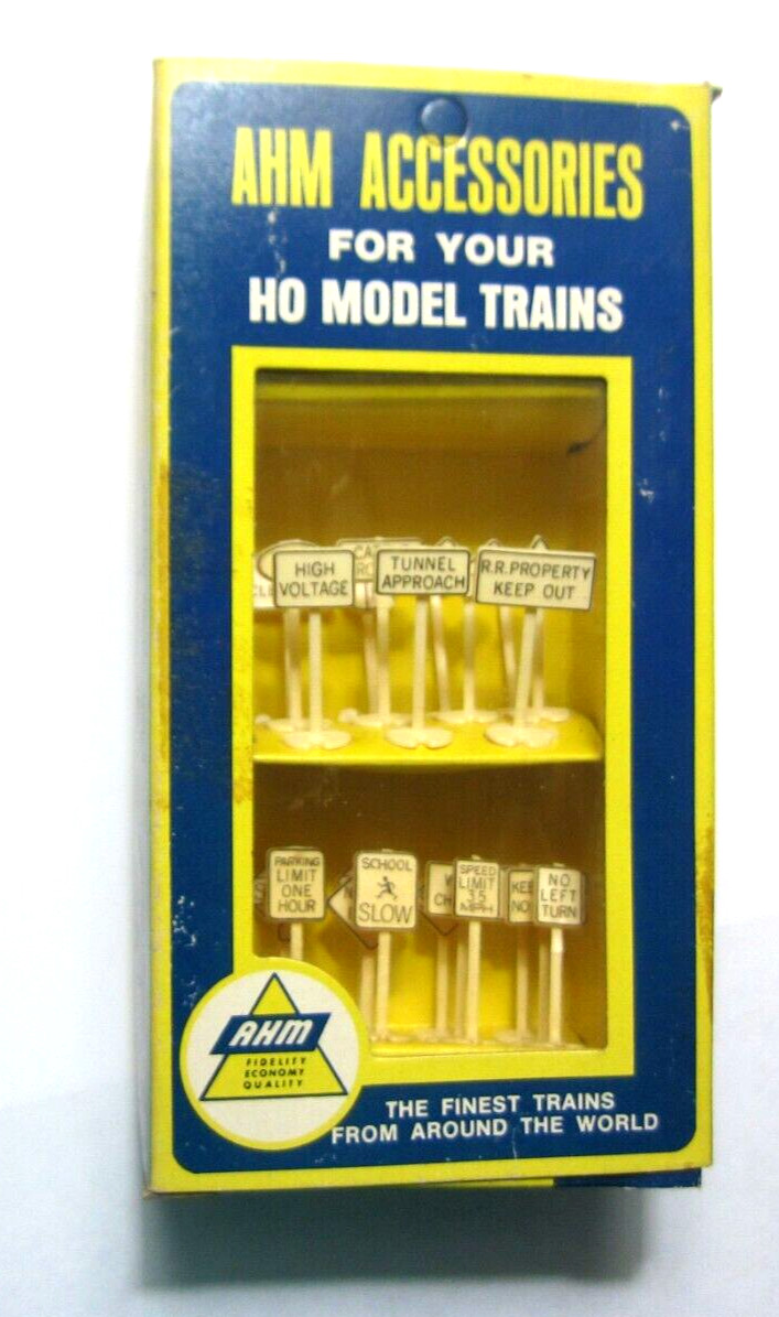 AHM Accessories HO Scale Model Trains 23 Assorted RR & Traffic Signs #5612 New