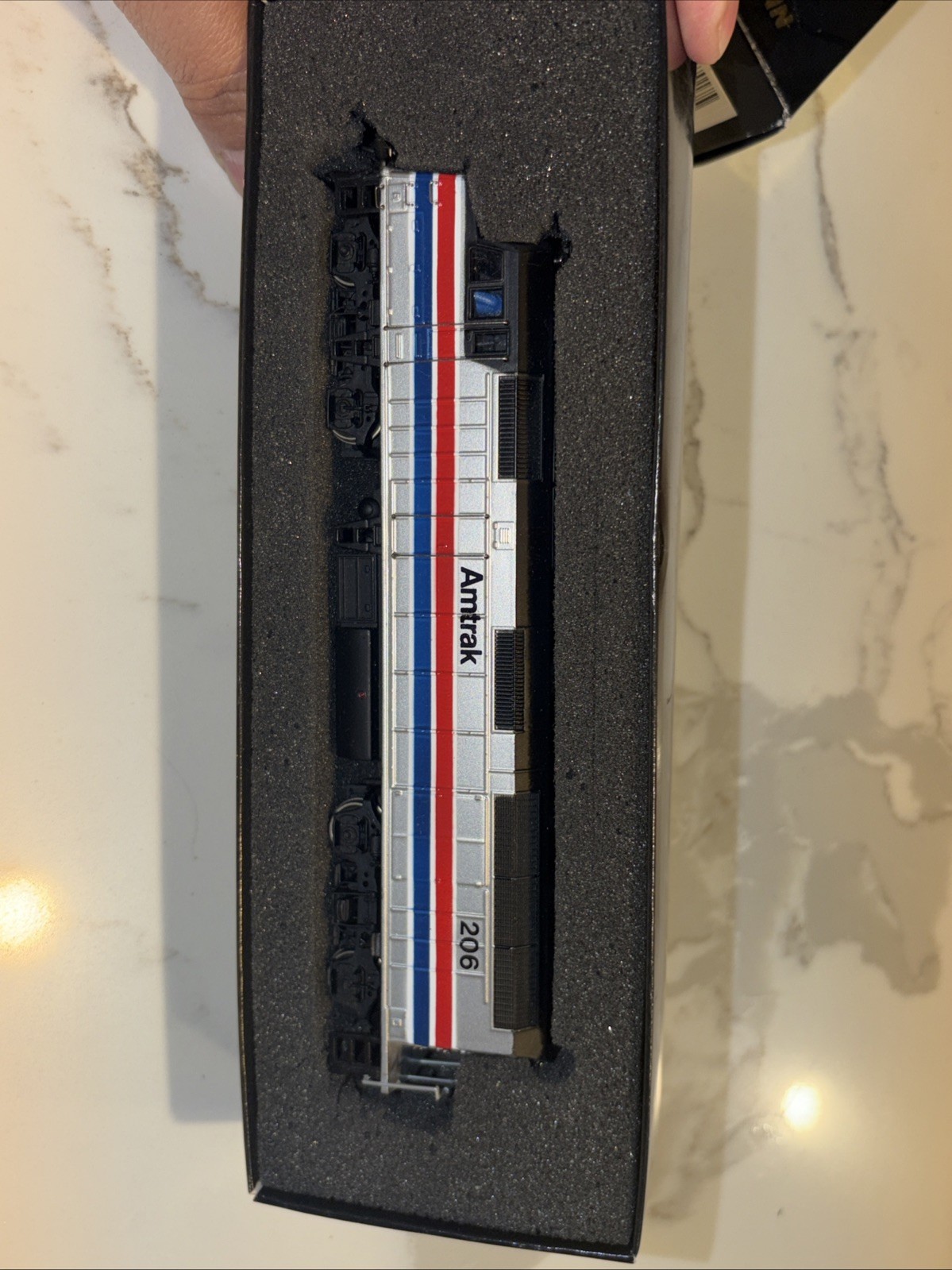 LI005 BACHMAN SPECTRUM 87017 train Ho Locomotive diesel EMD F40 PH Amtrak 227