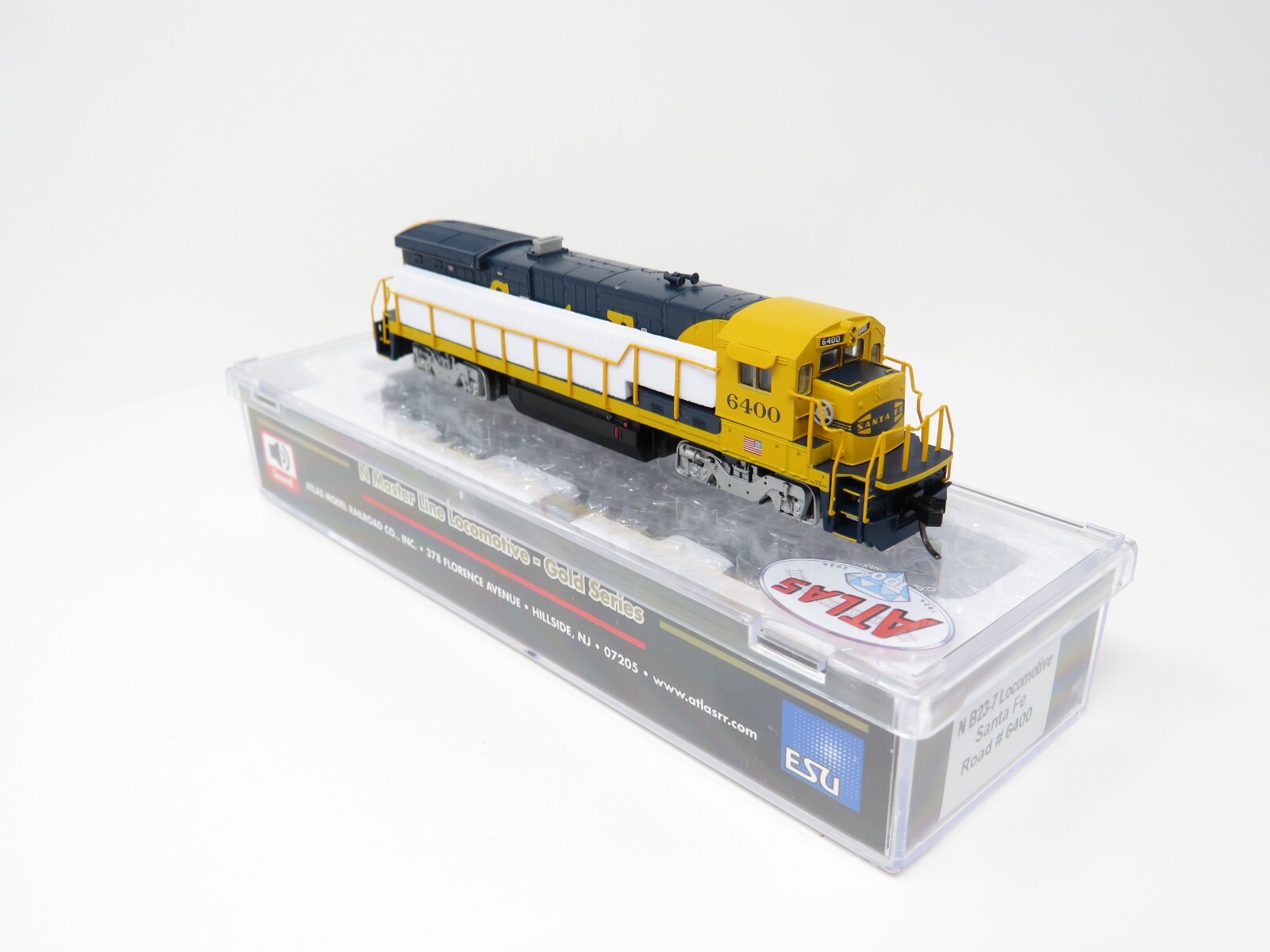 Atlas N 40005459 DCC ESU LokSound Santa Fe Warbonnet GE B23-7 Diesel Locomotive
