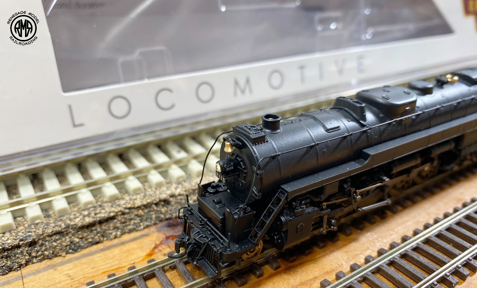 Broadway Limited 7400 Reading T1 4-8-4 #2101 Paragon 4 Sound DC DCC Smoke N