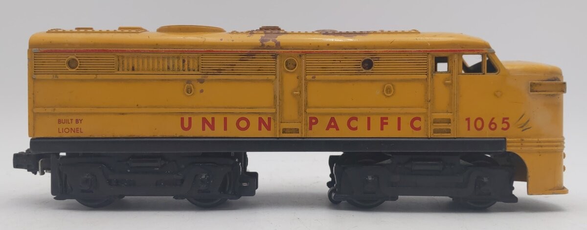 Lionel 1065 Vintage O Union Pacific Alco A Powered Diesel Locomotive