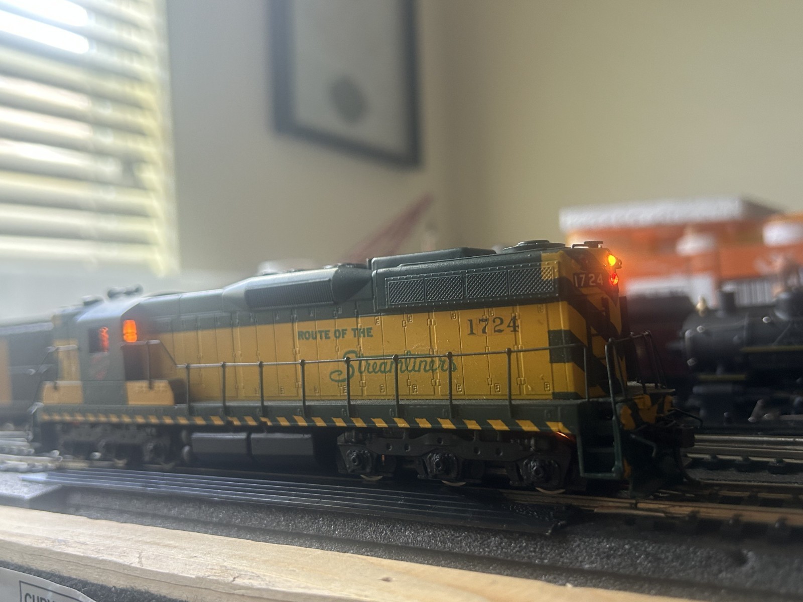 BRASS /Painted HO Trains INC EMD SD-9 Chicago Northwestern, Runs Well