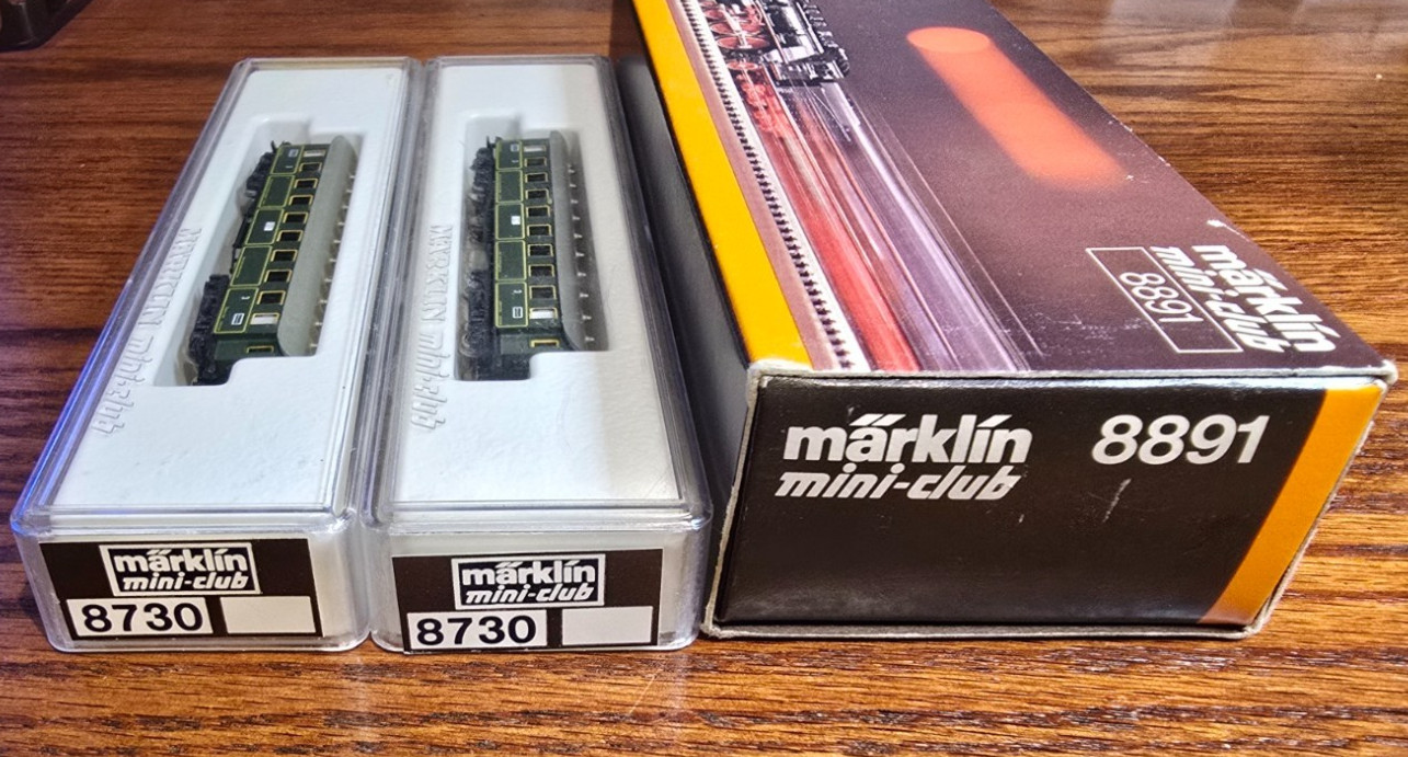 Marklin Mini-Club 8891 Z Scale 4-6-2 Steam Locomotive Trainset, LN/Box