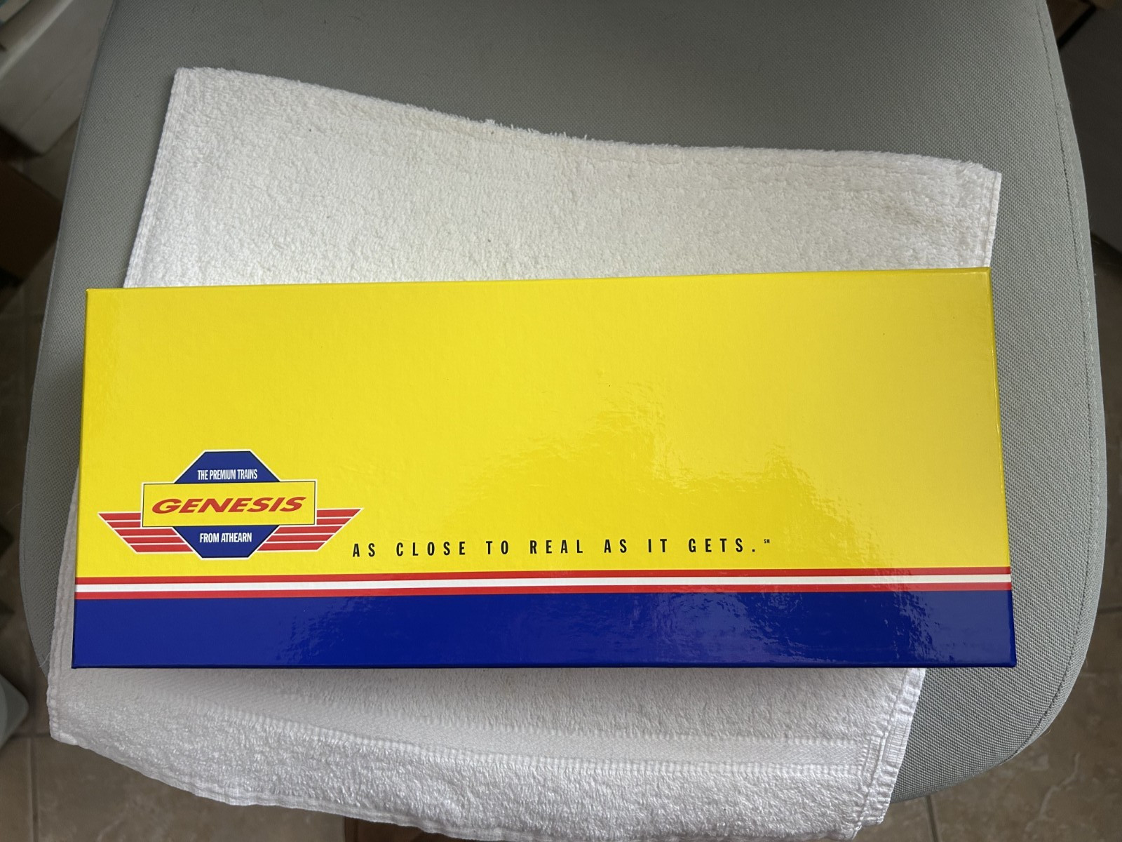 Athearn Genesis HO Scale SD70 Diesel NS/IC Undecorated G6040