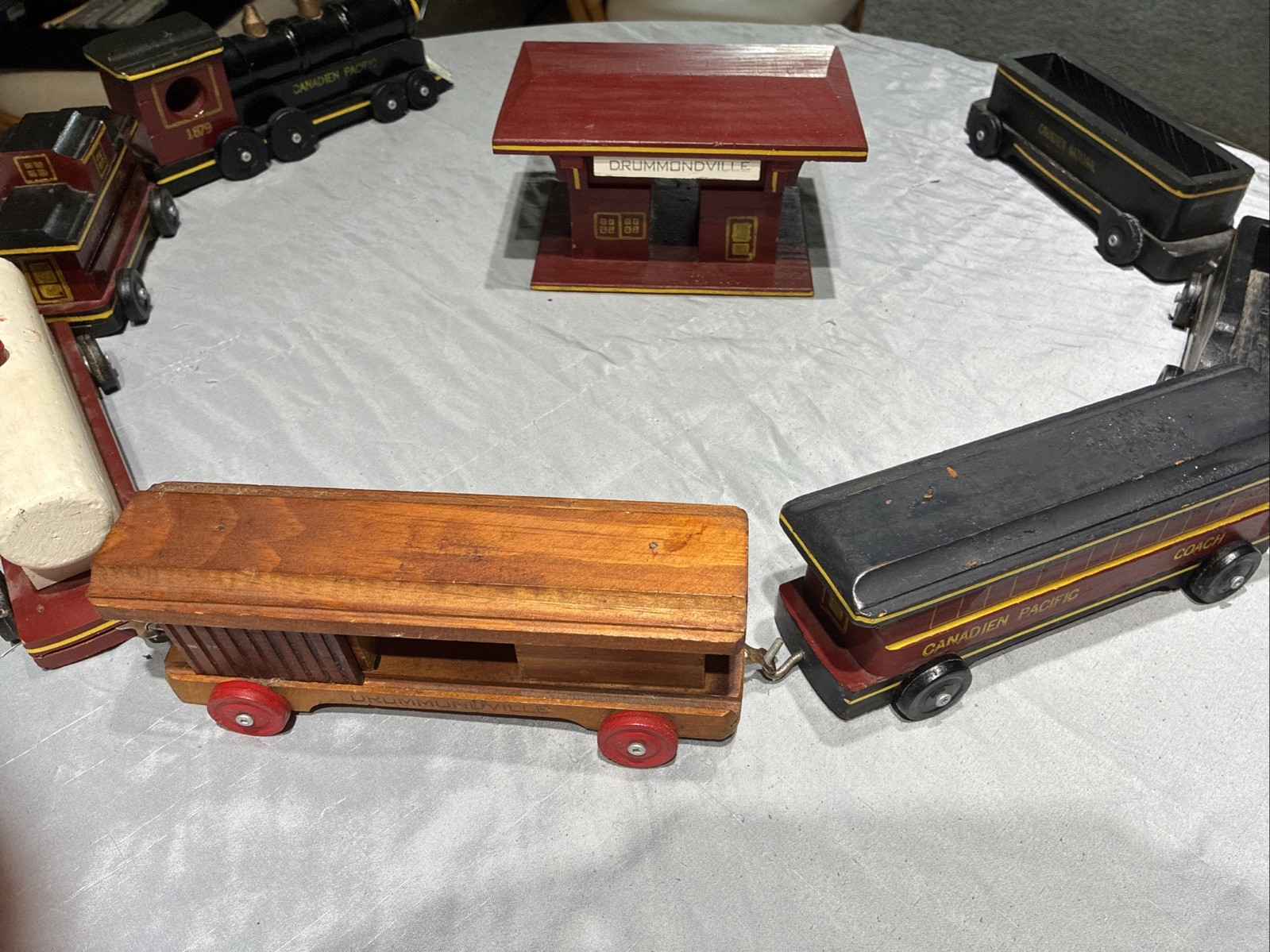 Quebec Canada Folk Art Wooden Train Set Handmade 1950s Drummondville CN/CP CRINO