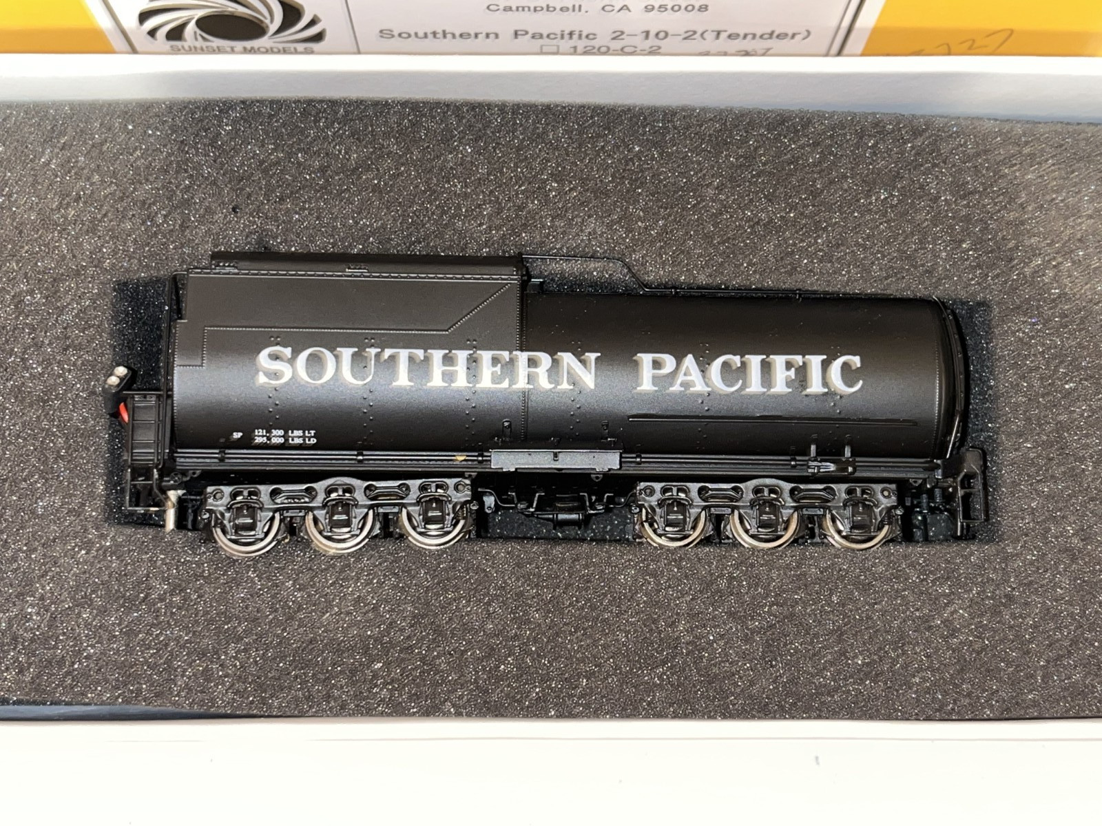 Sunset Models HO Southern Pacific 160-C-4 Tender ONLY w/ 6 wheel trucks – #3727
