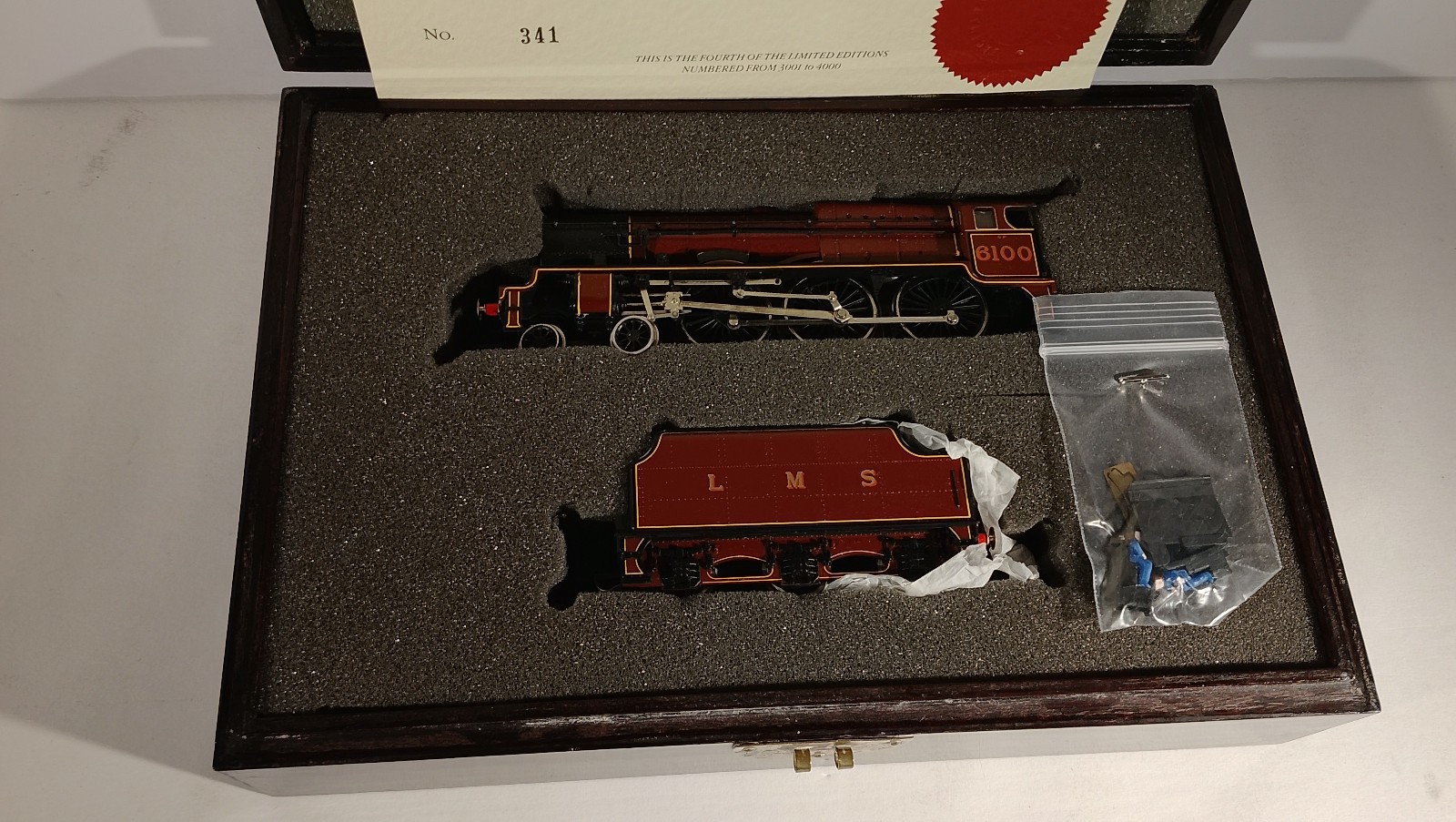 Bachmann 31-275 Royal Scot Limited Edition Brand New Boxed OO/HO NO 30% Tariff