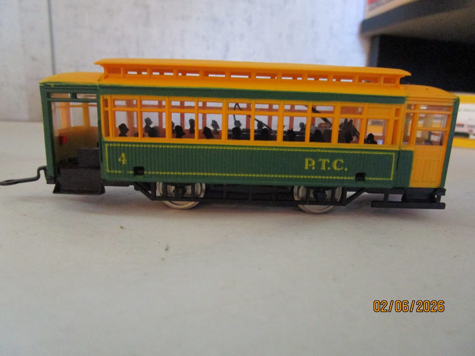 AHM, HO, 16951 PTC Power & Dummy Trolley’s, OB.