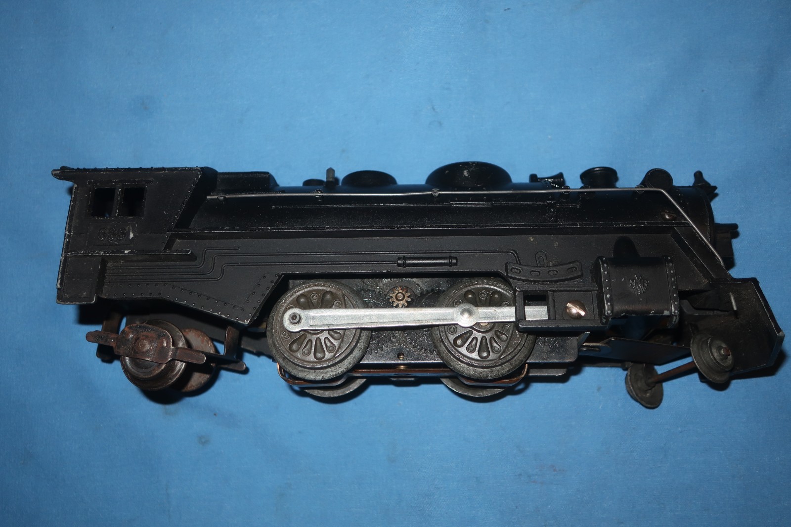 Marx #666 Steam Locomotive. Runs and Smokes well
