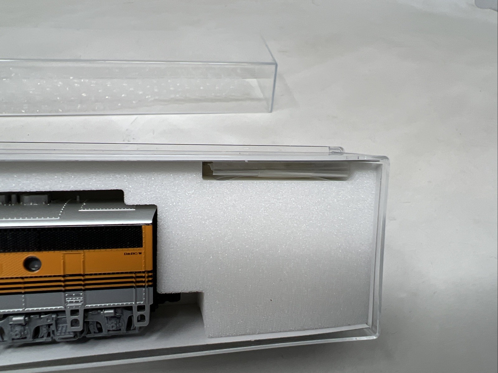 KATO N-Scale 176-1304 EMD F3A D&RGW #5541 Rio Grande made in JAPAN N Gauge