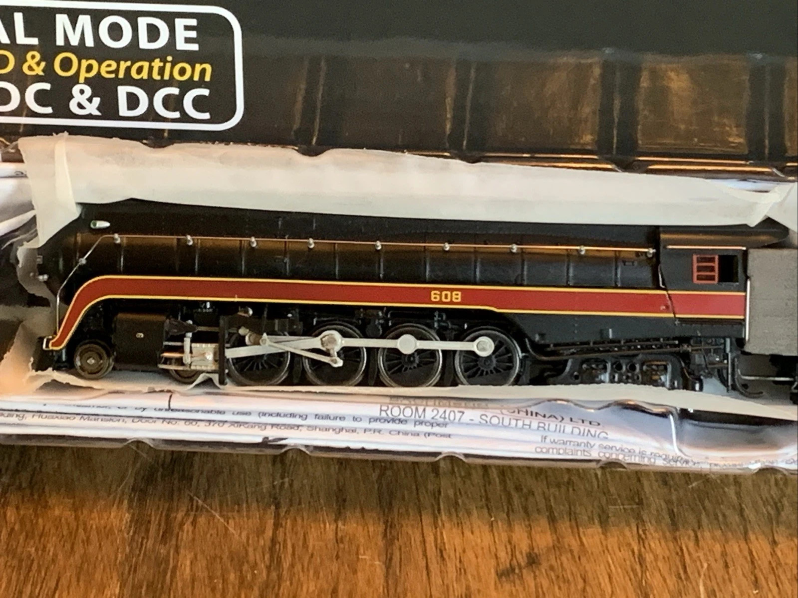 Bachmann Spectrum N 82152 Norfolk Western 4-8-4 Class J Locomotive. Needs Work.