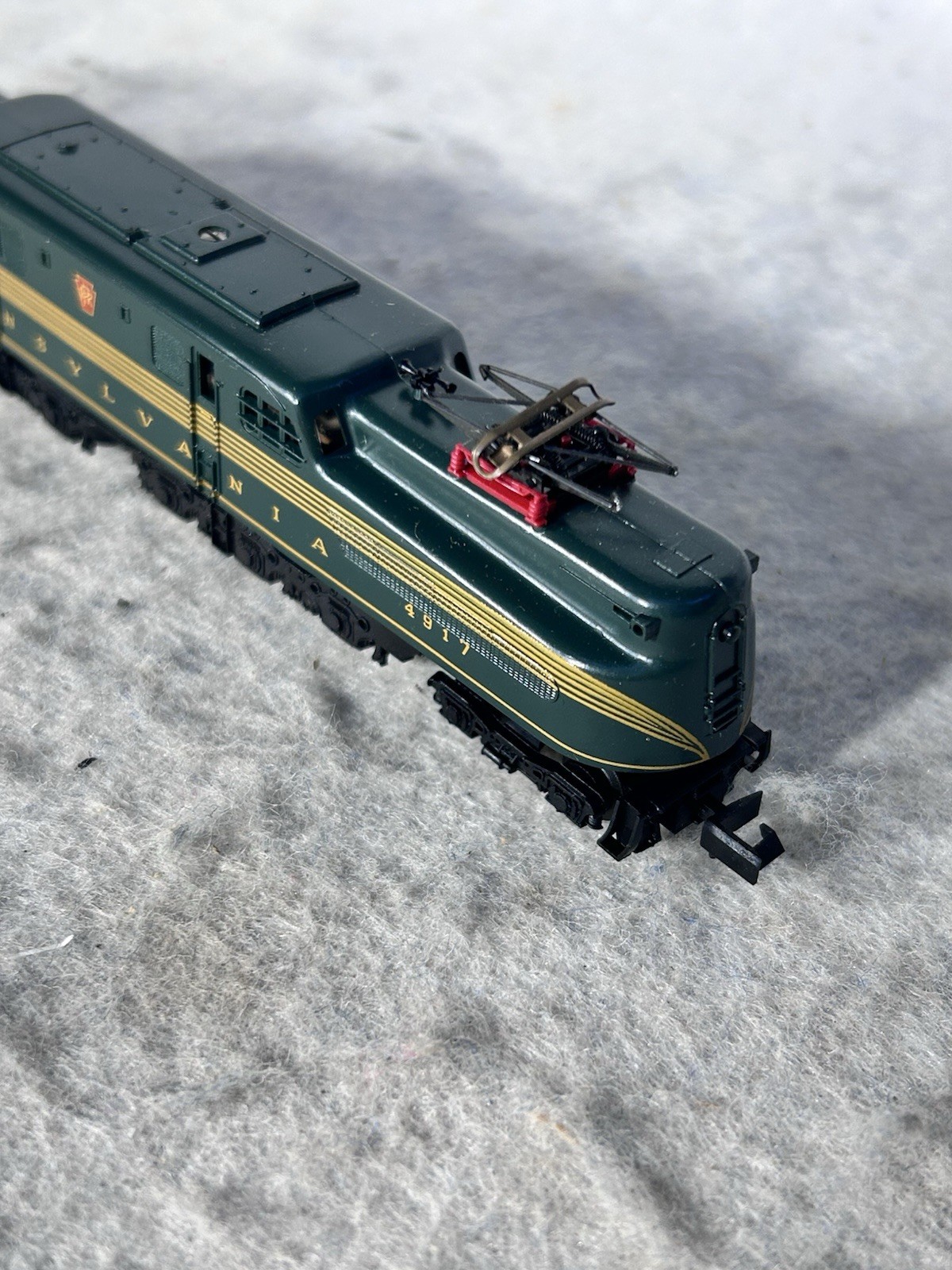 Cool Arnold Pennsylvania RR GG-1 Electric Locomotive N Gauge