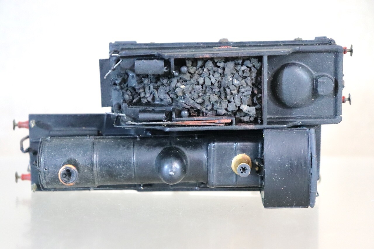 K’s KIT BUILT WEATHERED BR 0-6-0 DUKEDOG CLASS LOCOMOTIVE 9017 od