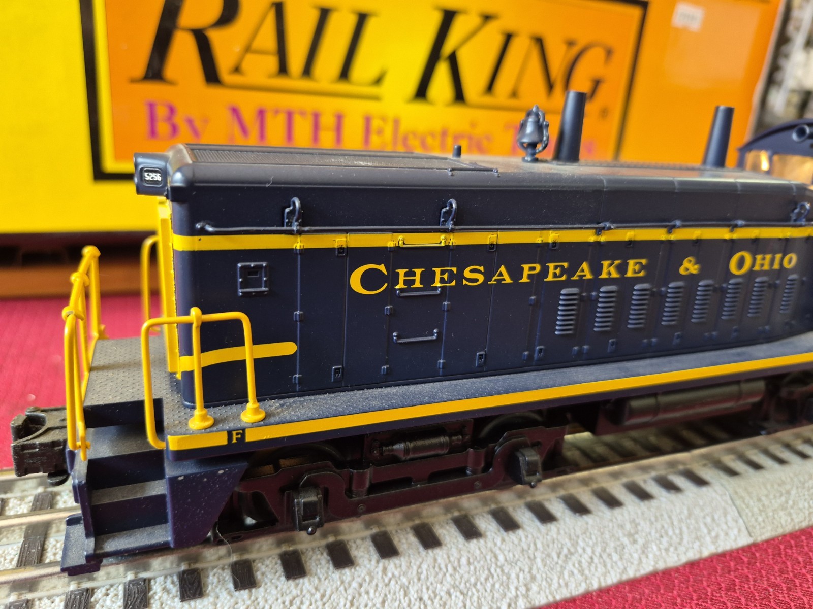 MTH RK #30-2168 B & O SW=9 SWITCHER #5256 DUAL MTRS NOT PROTO VG BX