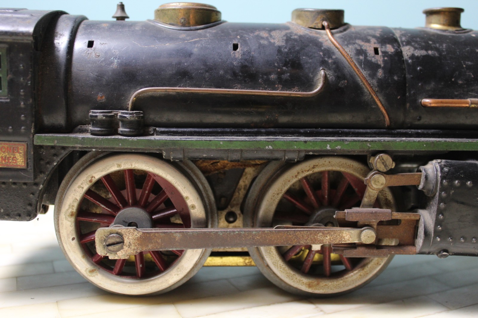 Lionel Standard Bild a Loco Gauge 2-4-0 Steam Locomotive & Tender 384E and 384T