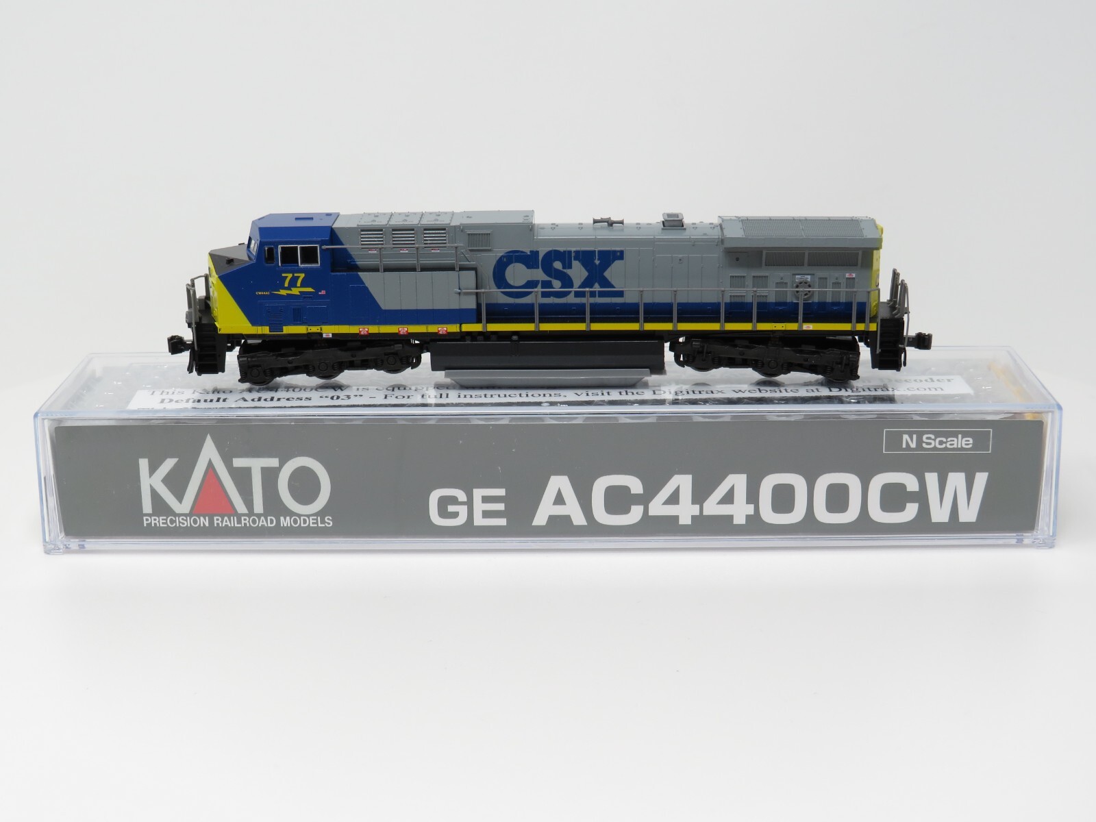 Kato N 176-7043-DCC CSX GE AC4400CW Diesel Locomotive Freight Train
