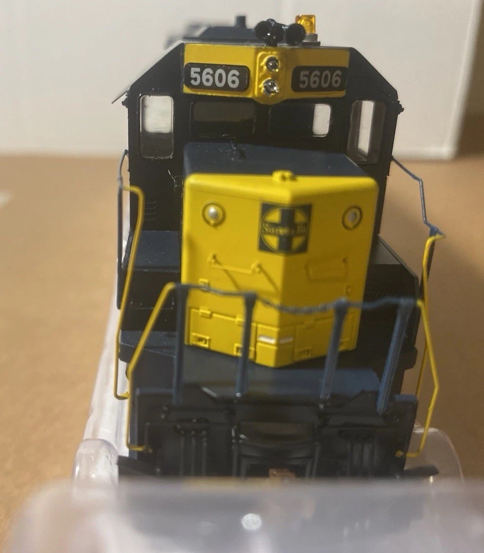 Athearn 95398 Santa Fe SD45 Engine Locomotive-New -Tested-Runs – DCC READY
