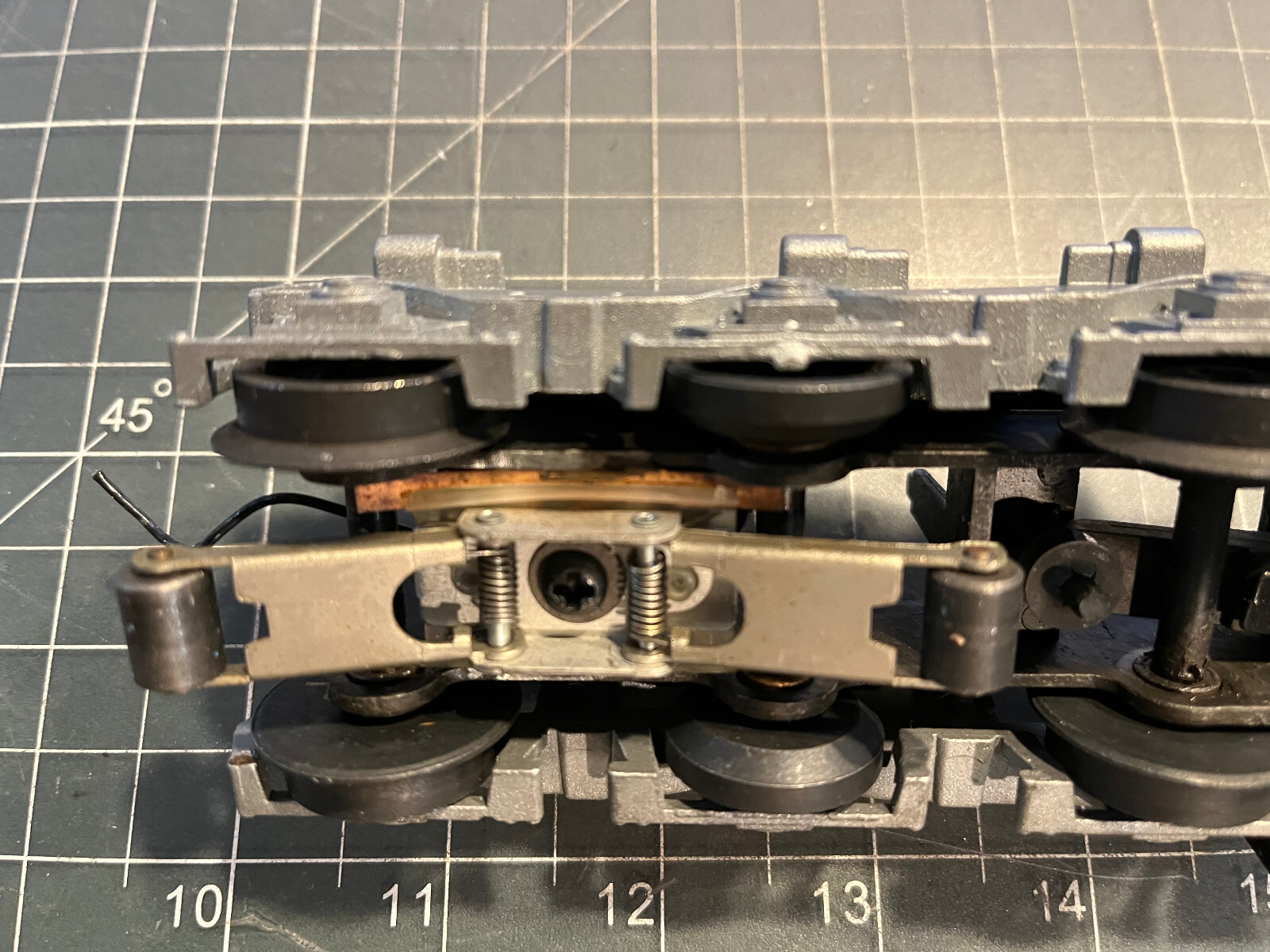 Lionel Train 8669 U36B Diesel Locomotive 8855-035 TRUCK WHEEL SET PART LOT B