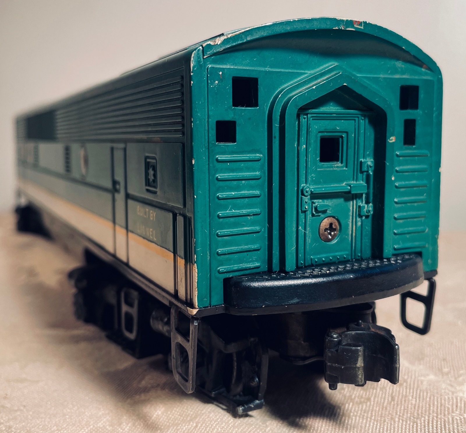 Vintage Lionel 2356 Southern, F3 ABA, O Gauge Locomotive Set, 1954-1956