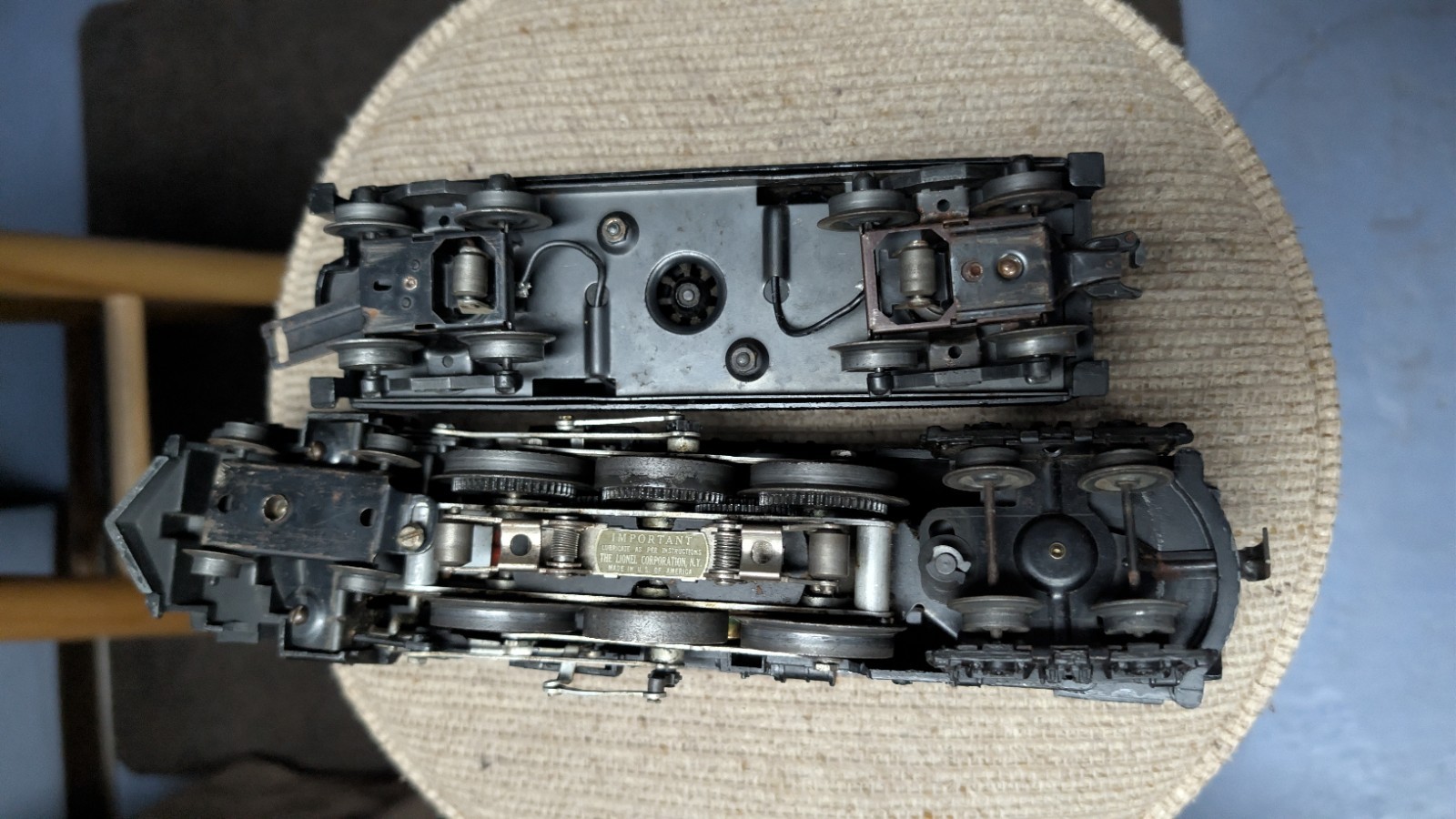 Lionel Postwar 685 Steam Engine with 6026W Whistling Tender