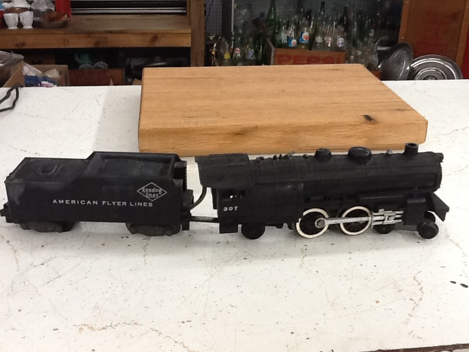 American Flyer 307 Reading Lines Steam Locomotive and tender Not tested