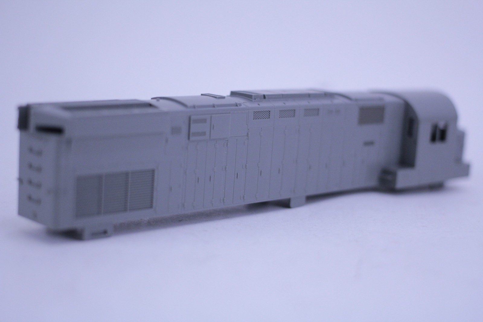 Unknown Brand HO Scale Alco C425 Shell
