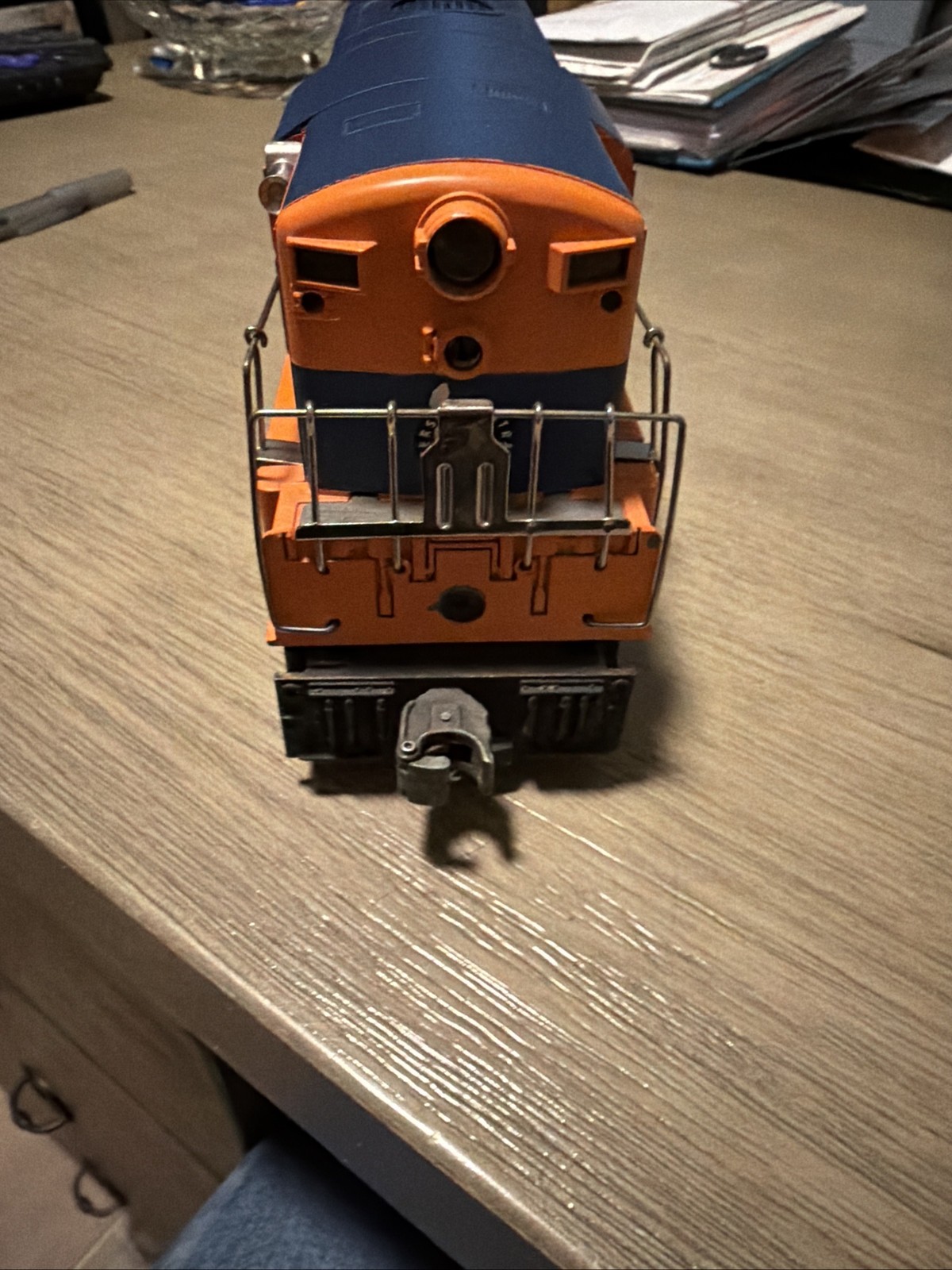 2341 NEW JERSEY CENTRAL FM DIESEL LOCO with a Williams Shell.