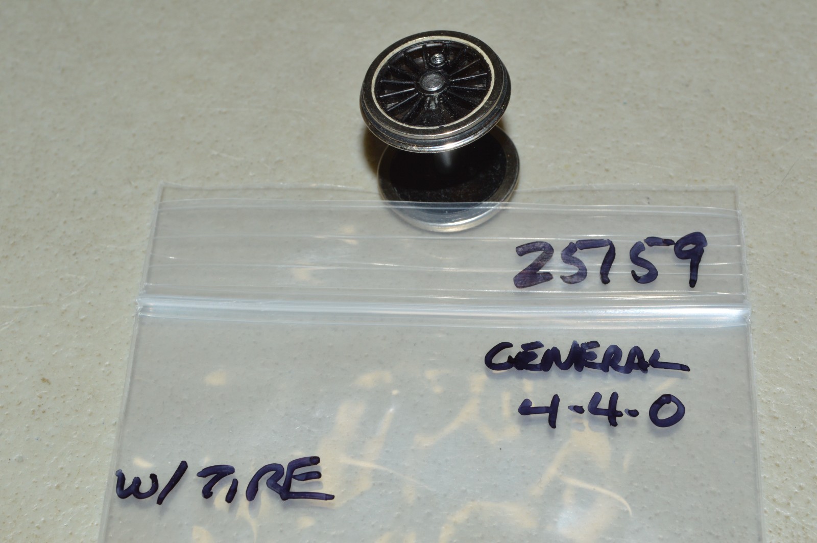 HO scale steam locomotive PARTS driver wheel 61″ Tyco Mantua 25159 General tire