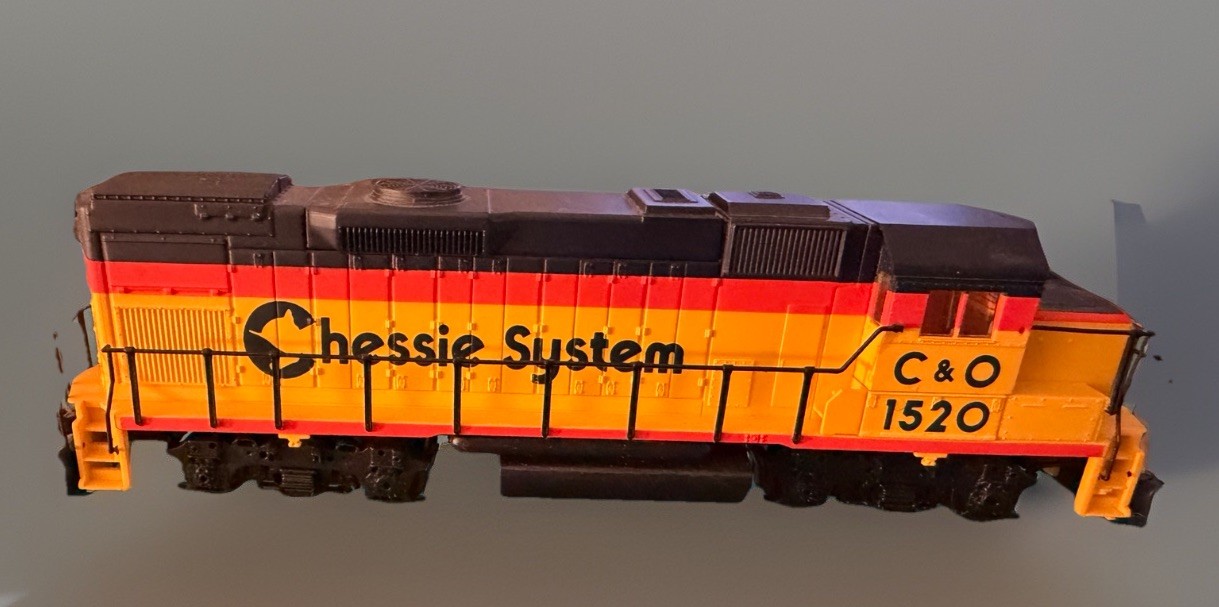 Walthers Trainline 931-355 HO C&O Chessie System #1520 GP15 Diesel Locomotive
