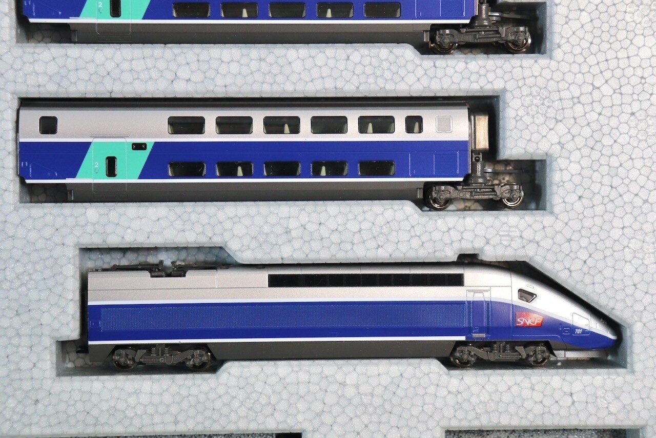 KATO K10917 SNCF TGV DUPLEX ELECTRIC LOCOMOTIVE 10 CAR DISPLAY SET & LIGHTS on