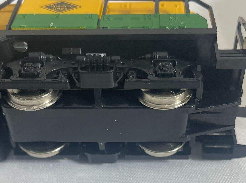 VTG AHM HO GUAGE READING LINES GP-18 LOCOMOTIVE L/N IN BOX!