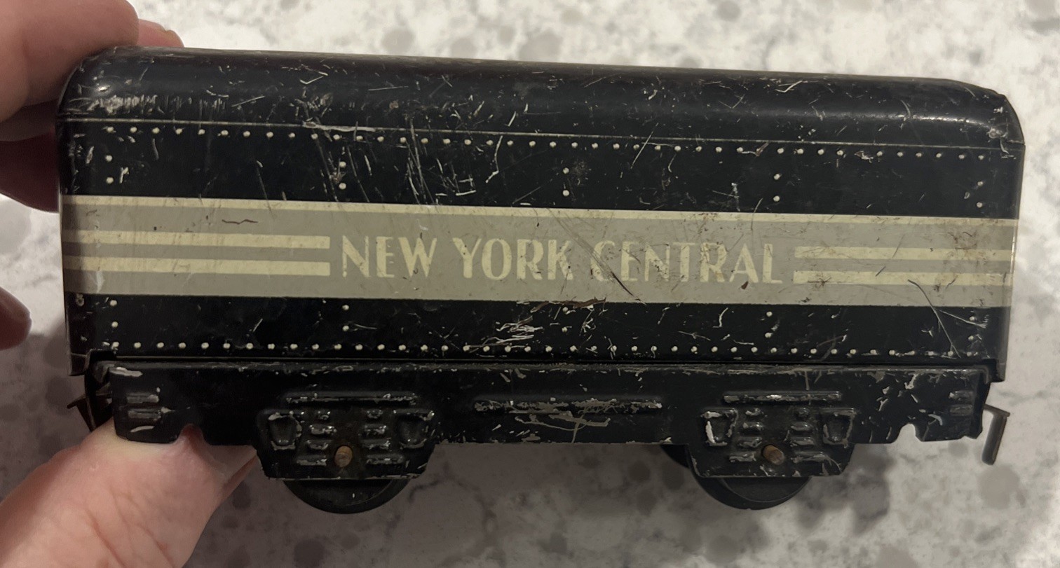 Vintage O GAUGE MARX 6 inch TIN LITHO Set of 3 TIN CARS. 1940’s