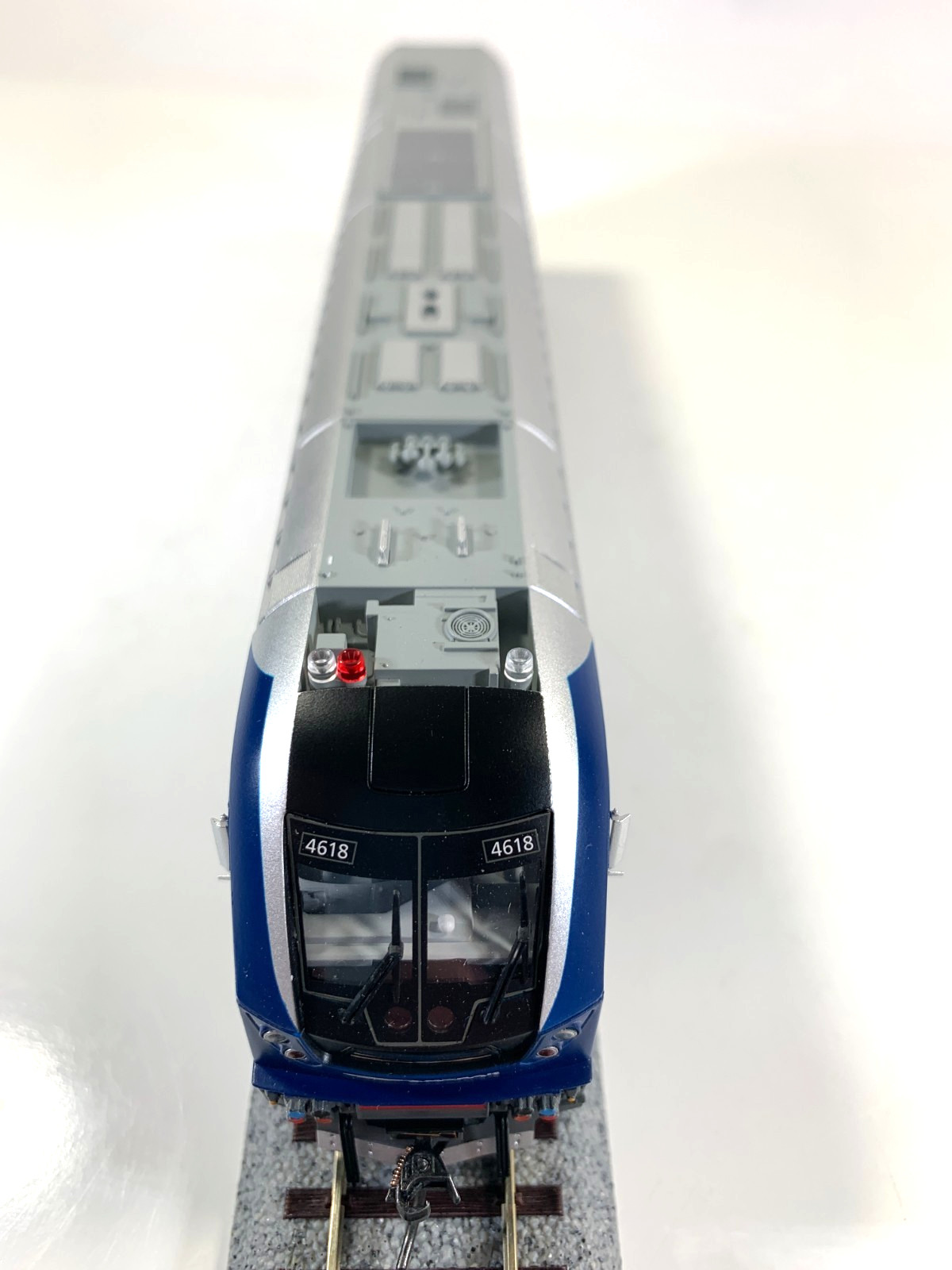 HO Bachmann 67901 Charger SC-44 Diesel Loco w/DCC Amtrack Midwest #4618