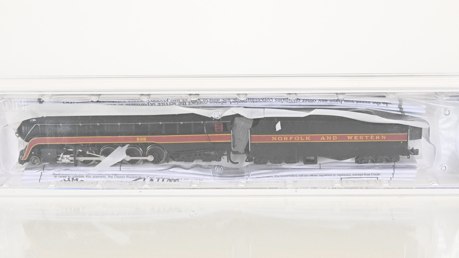 Bachmann Spectrum 4-8-4 Class J N&W 608 N scale