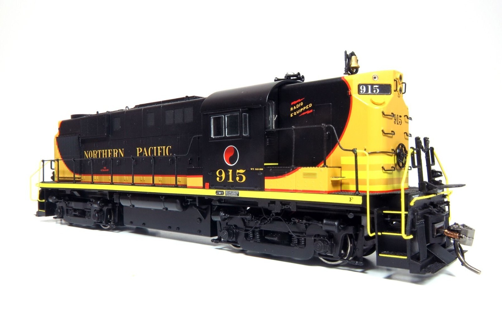 HO RS-11 (DC/DCC/Sound): Northern Pacific – Delivery: #915