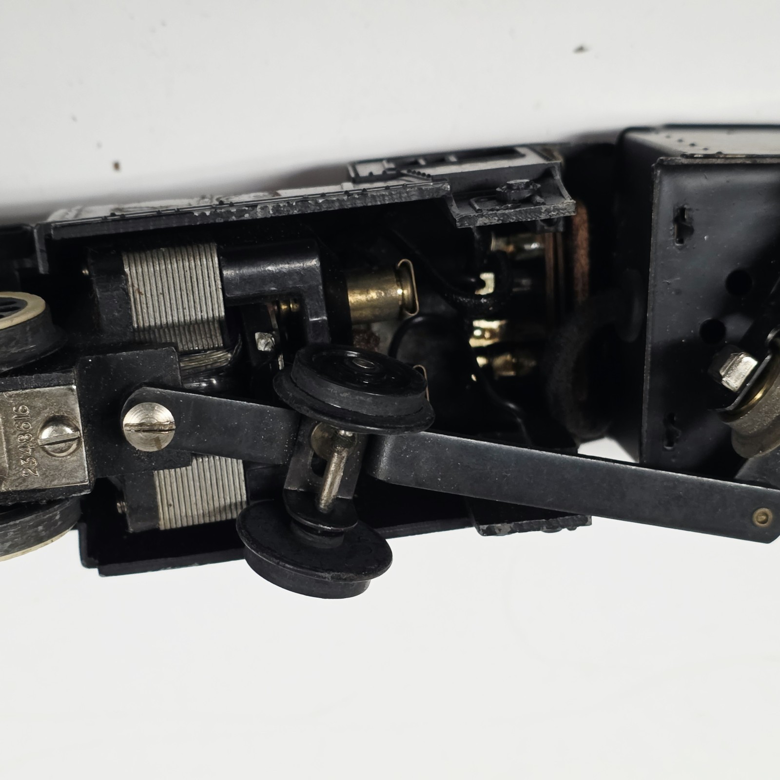 AMERICAN FLYER 302 S-GAUGE STEAM LOCOMOTIVE READING LINES