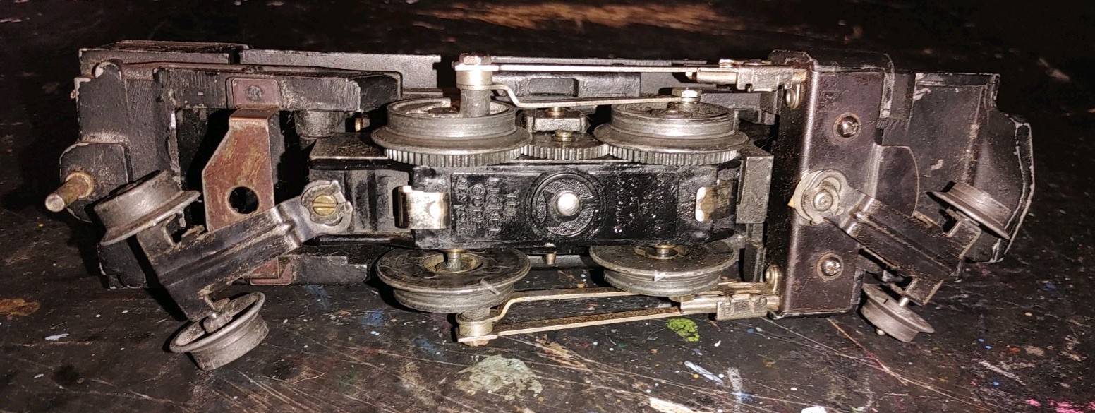 Vintage 6 Lionel Steam Locomotive Engine Parts & 2 Tenders (2)1684,246 & Unknown