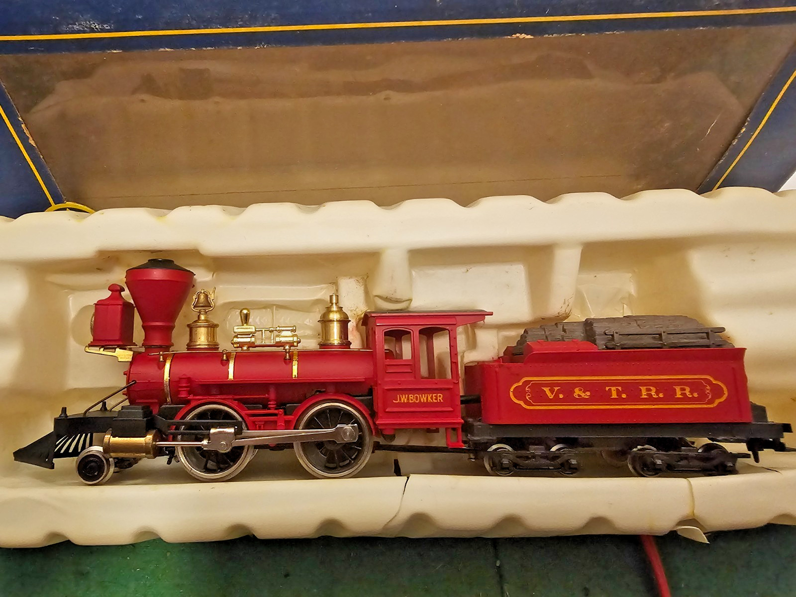 HO Scale Vintage AHM / Pocher JW Bowker 2-4-0 Locomotive & Tender in Box / Runs!