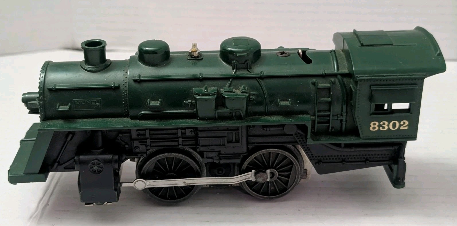 READ Lionel 8302 Vintage Southern Express Locomotive Train Set of 2 O Gauge