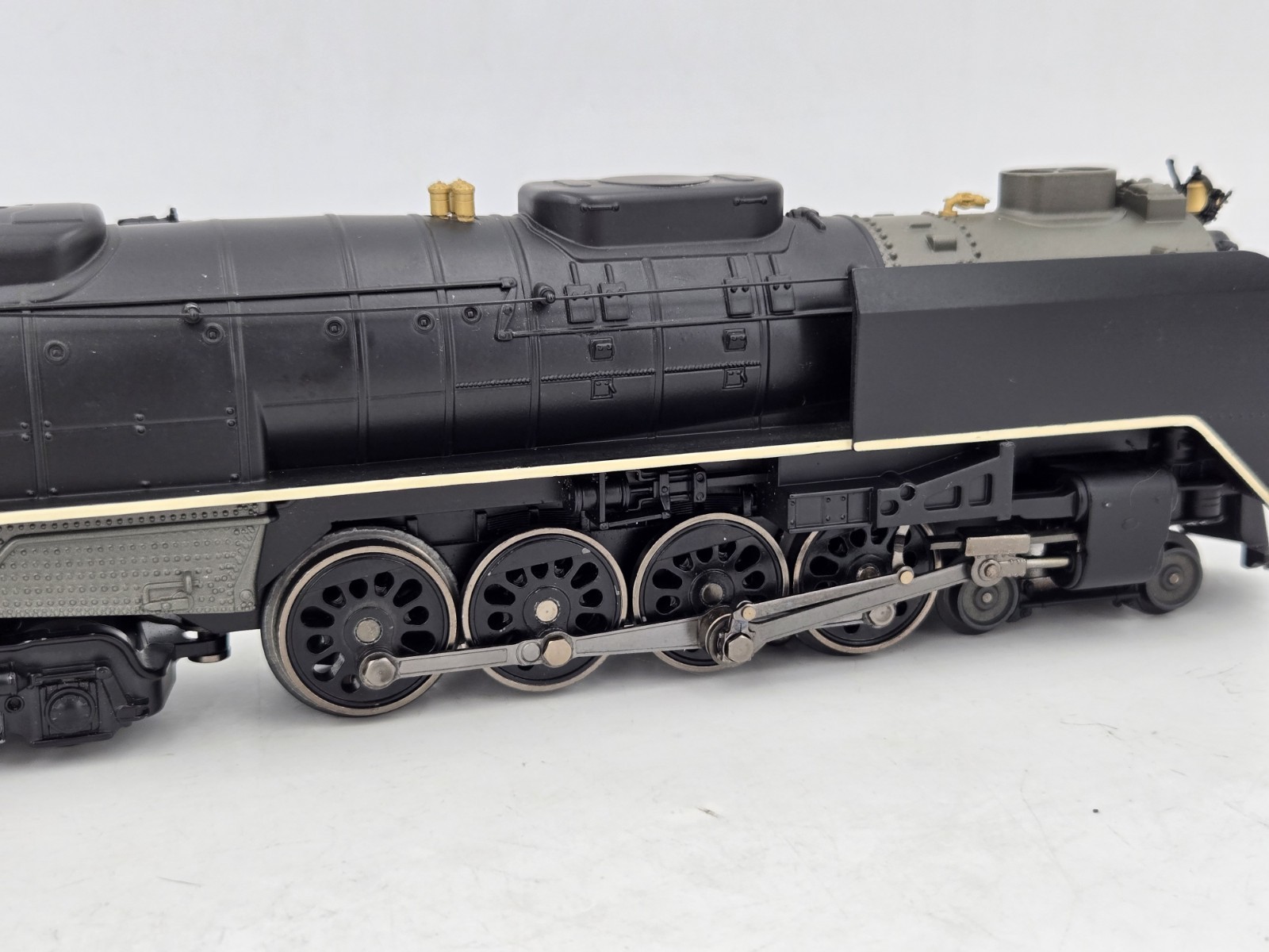 MTH 30-1601-1 Union Pacific 4-8-4 Imperial FEF Nothern Steam Engine PS3 – VIDEO