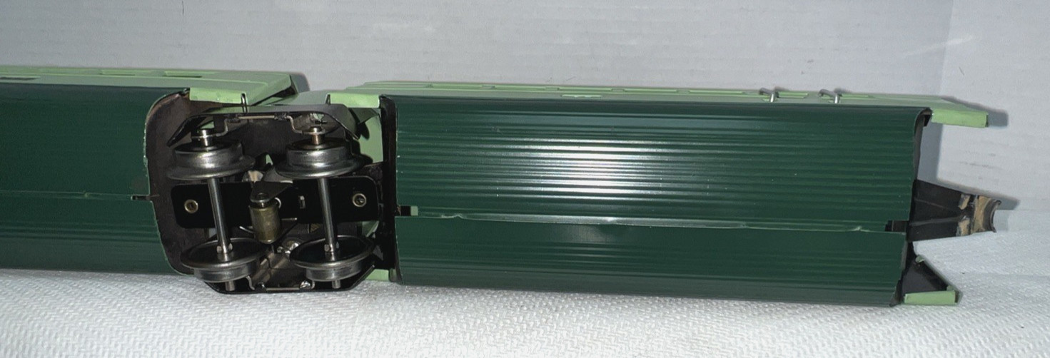 LIONEL PREWAR O-GAUGE TWO-TONE GREEN CITY OF DENVER SET 6531W W/636W/637/637/638