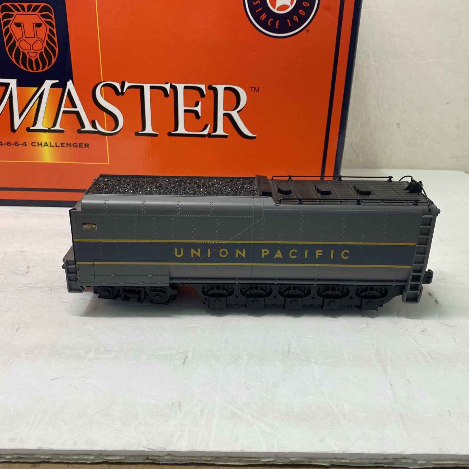 Lionel 6-38023 4-6-6-4 Challenger Union Pacific TMCC